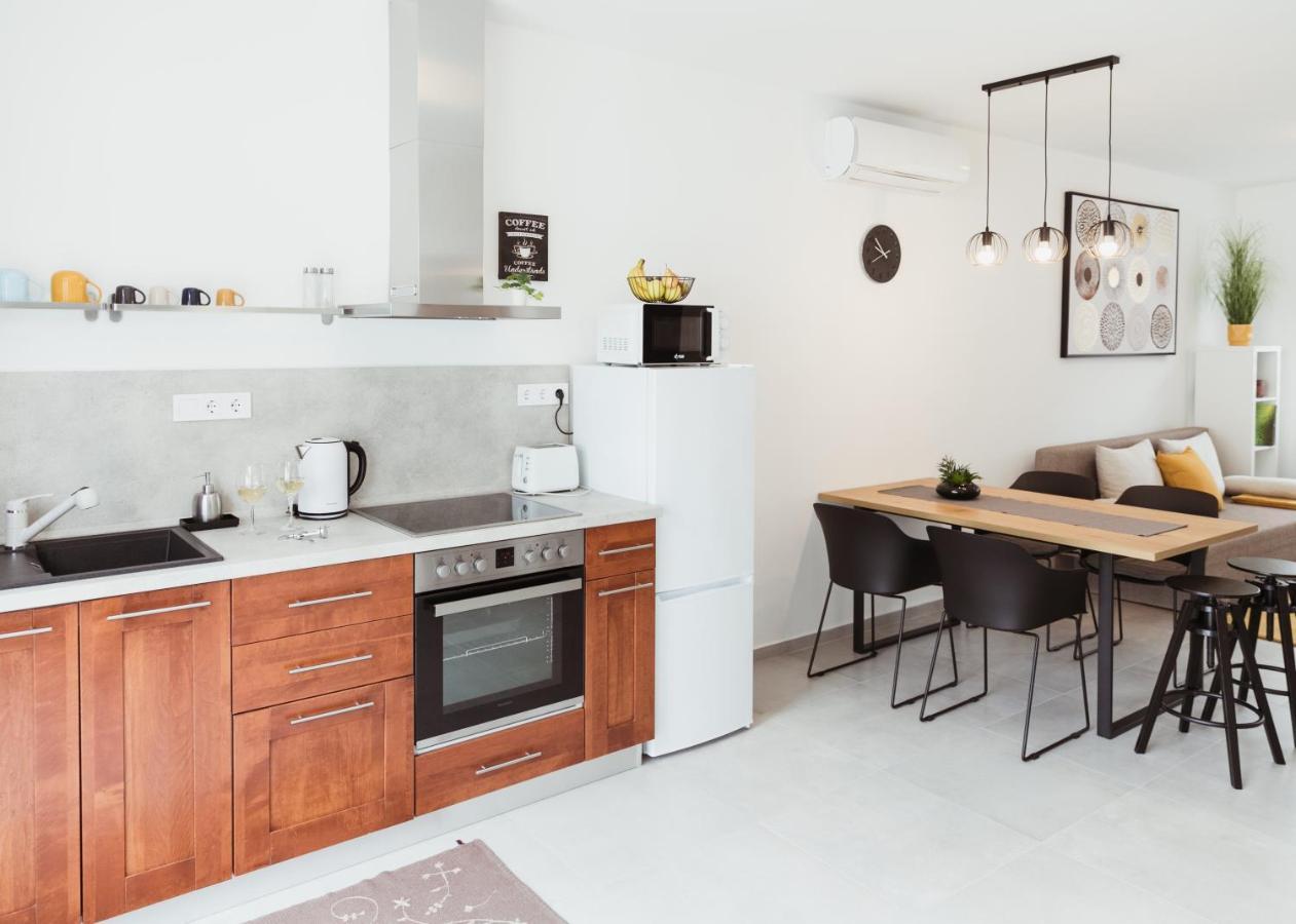 Major11 Apartman - Zsolnay Negyed Pecs Luaran gambar