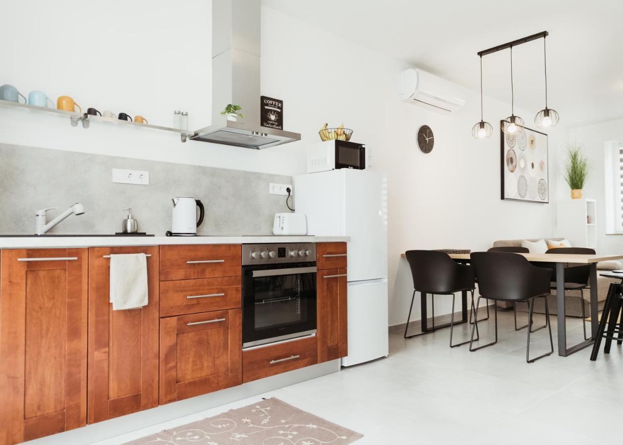 Major11 Apartman - Zsolnay Negyed Pecs Luaran gambar