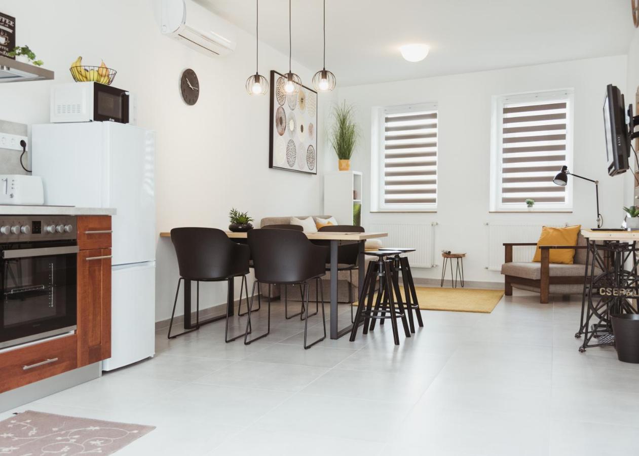 Major11 Apartman - Zsolnay Negyed Pecs Luaran gambar