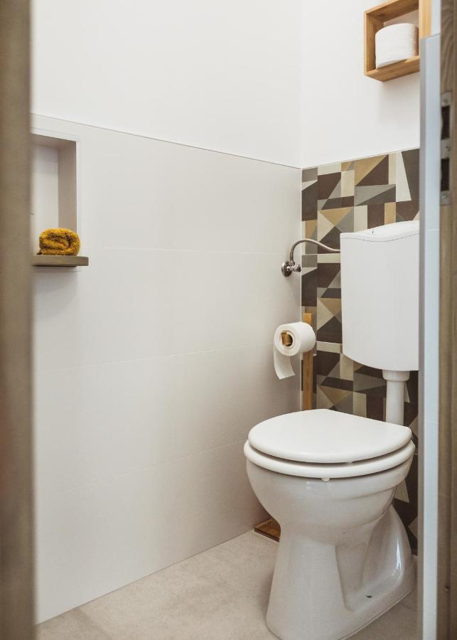 Major11 Apartman - Zsolnay Negyed Pecs Luaran gambar